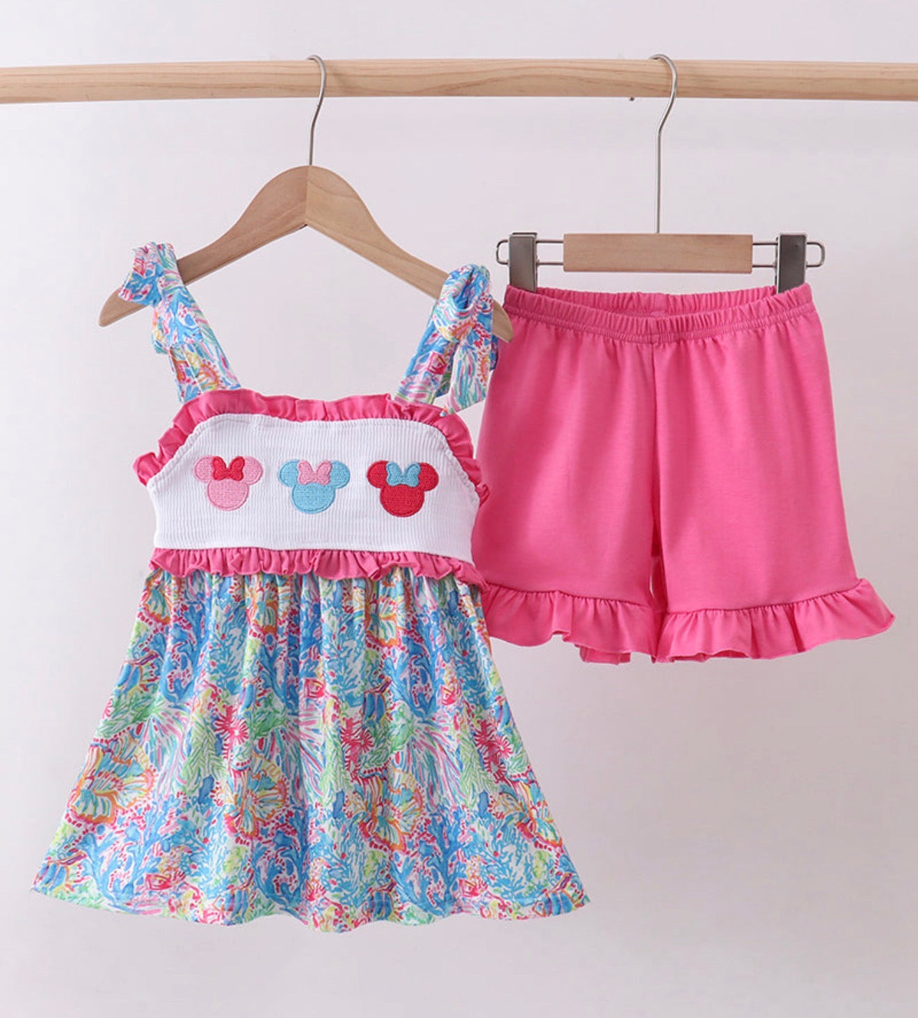 Floral mouse shorts set