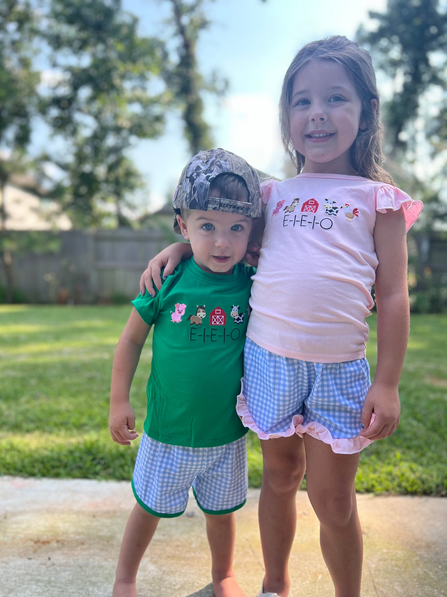 GREEN EIEIO shorts set