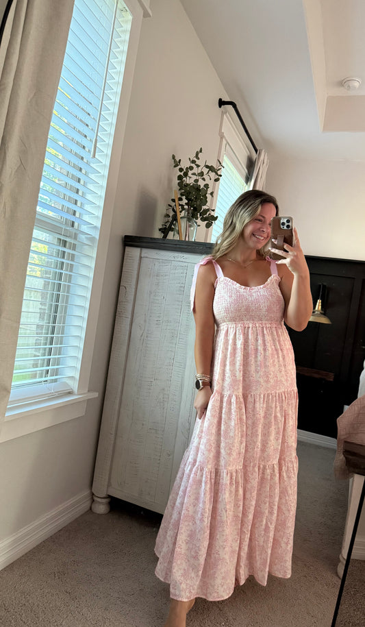 Floral tiered maxi dress (pink)