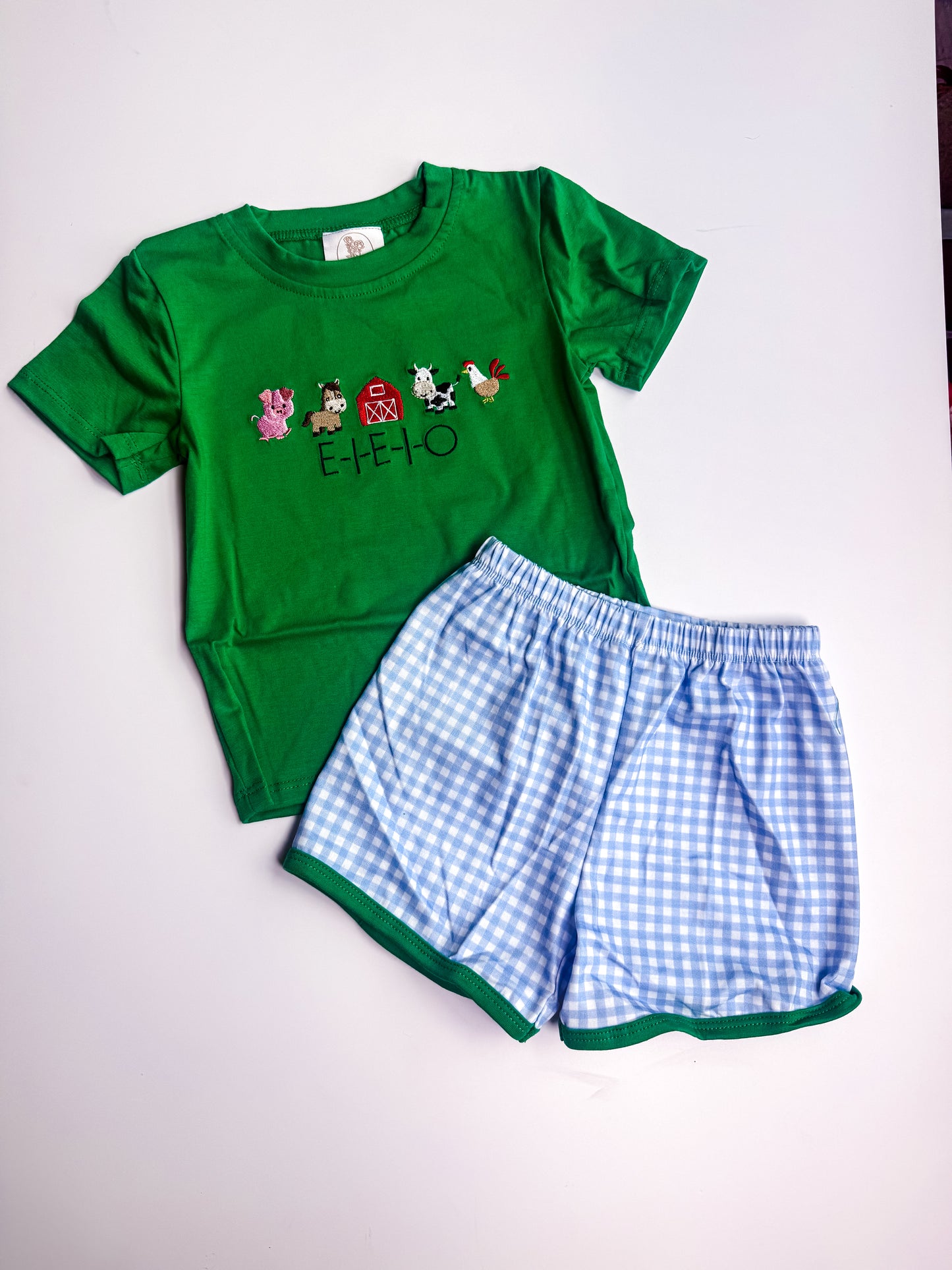 GREEN EIEIO shorts set