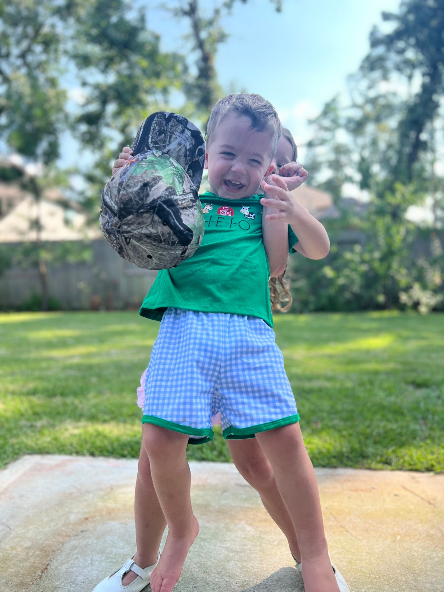 GREEN EIEIO shorts set