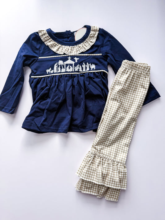 Nativity gingham girl