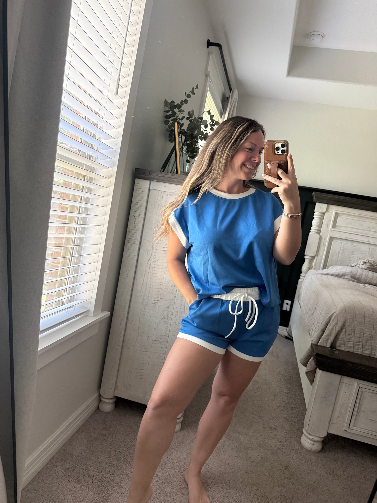 Blue set
