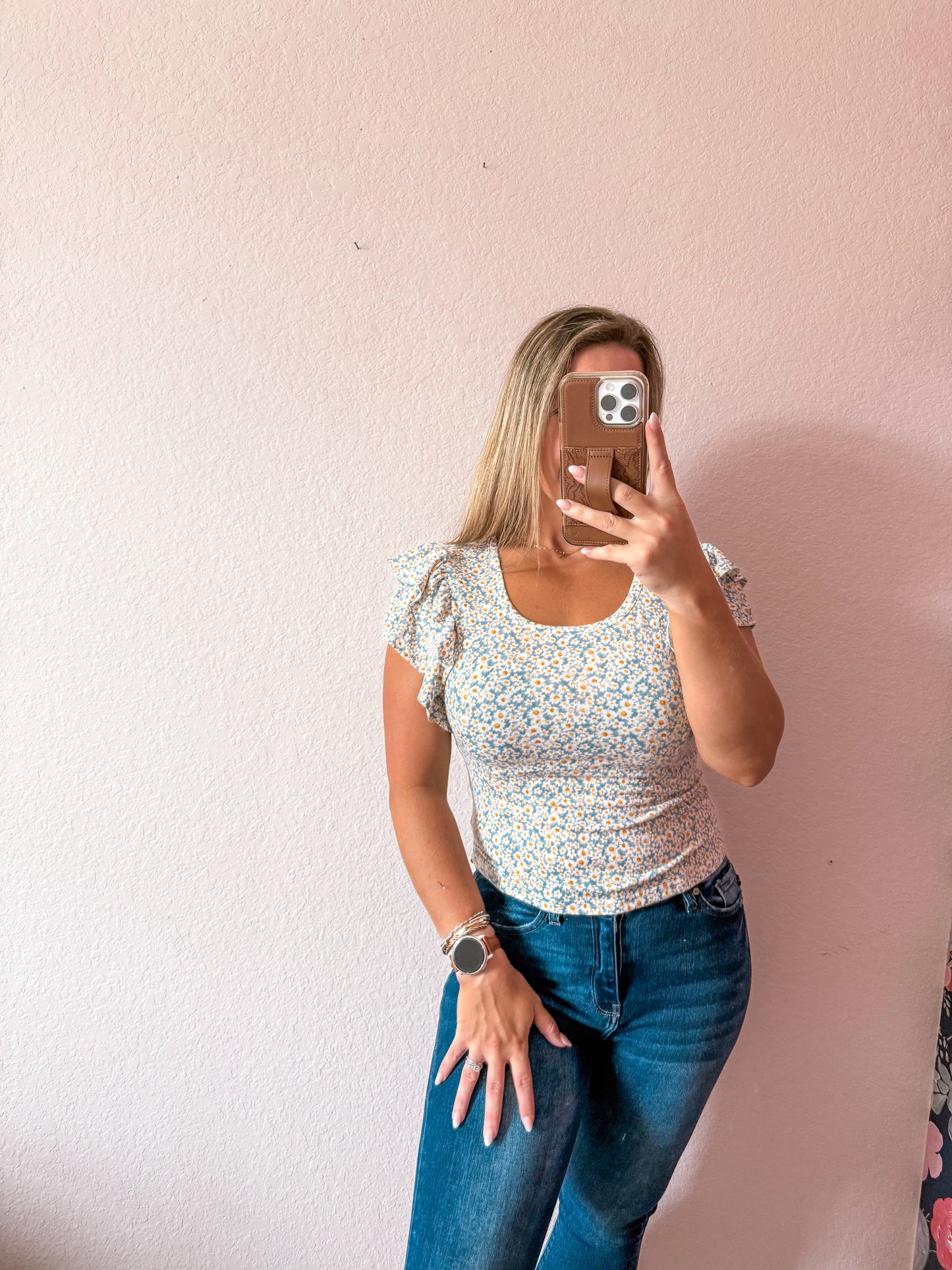 Floral ruffle sleeve top