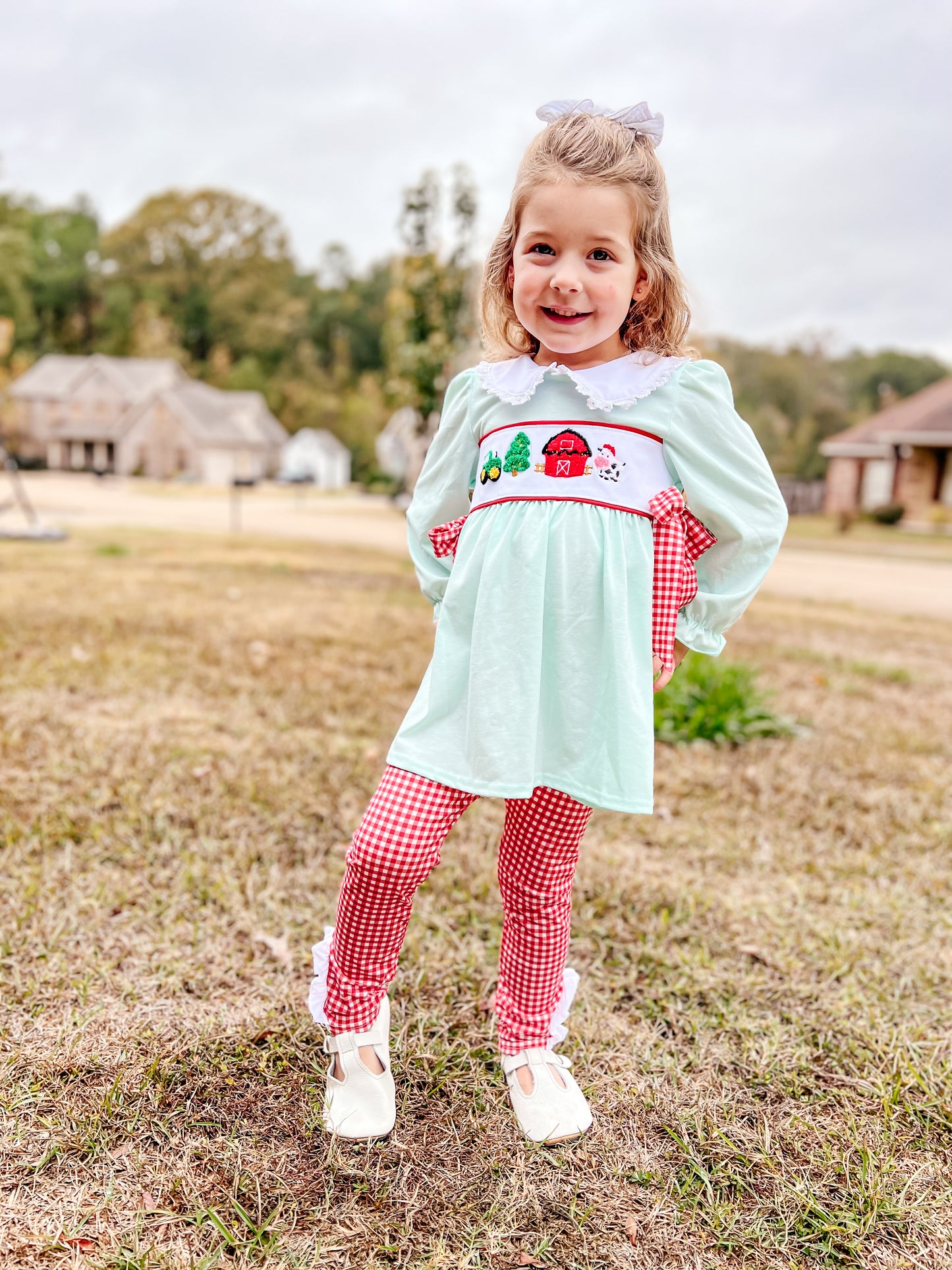 Ruffle farm animal christmas