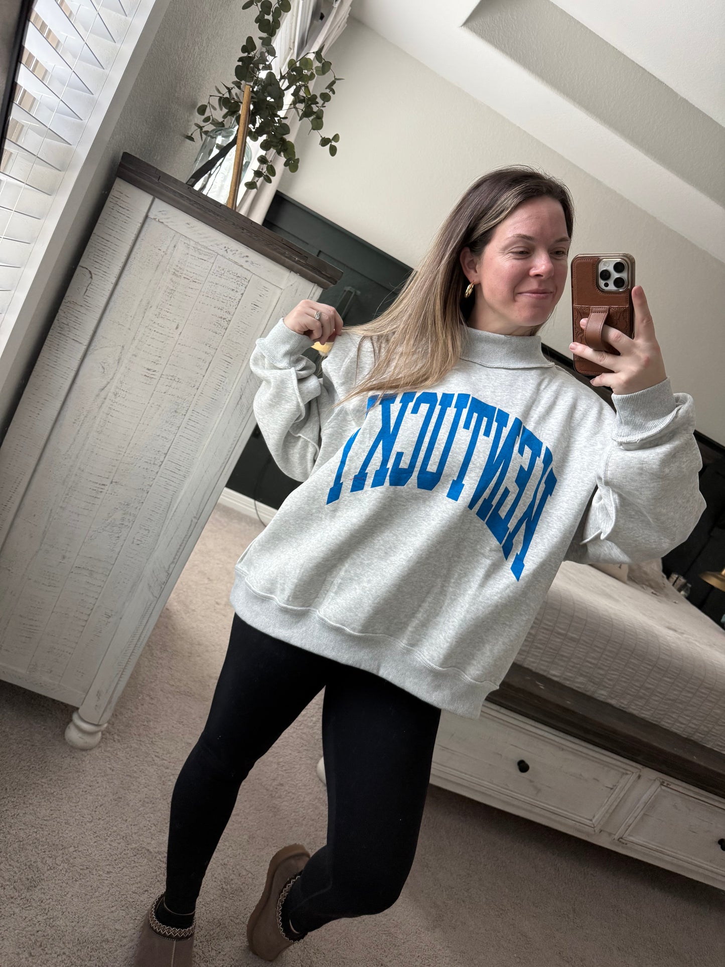 Kentucky reversible mock neck sweatshirt