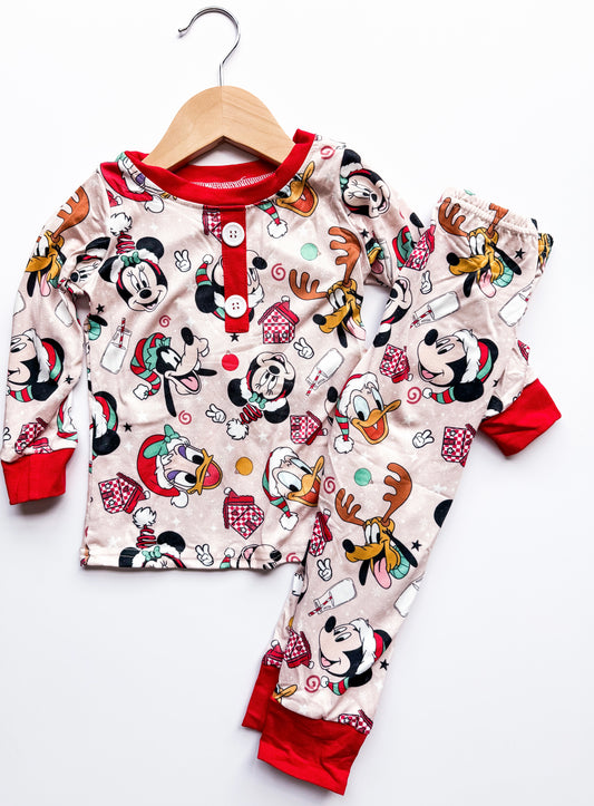Mouse jammies