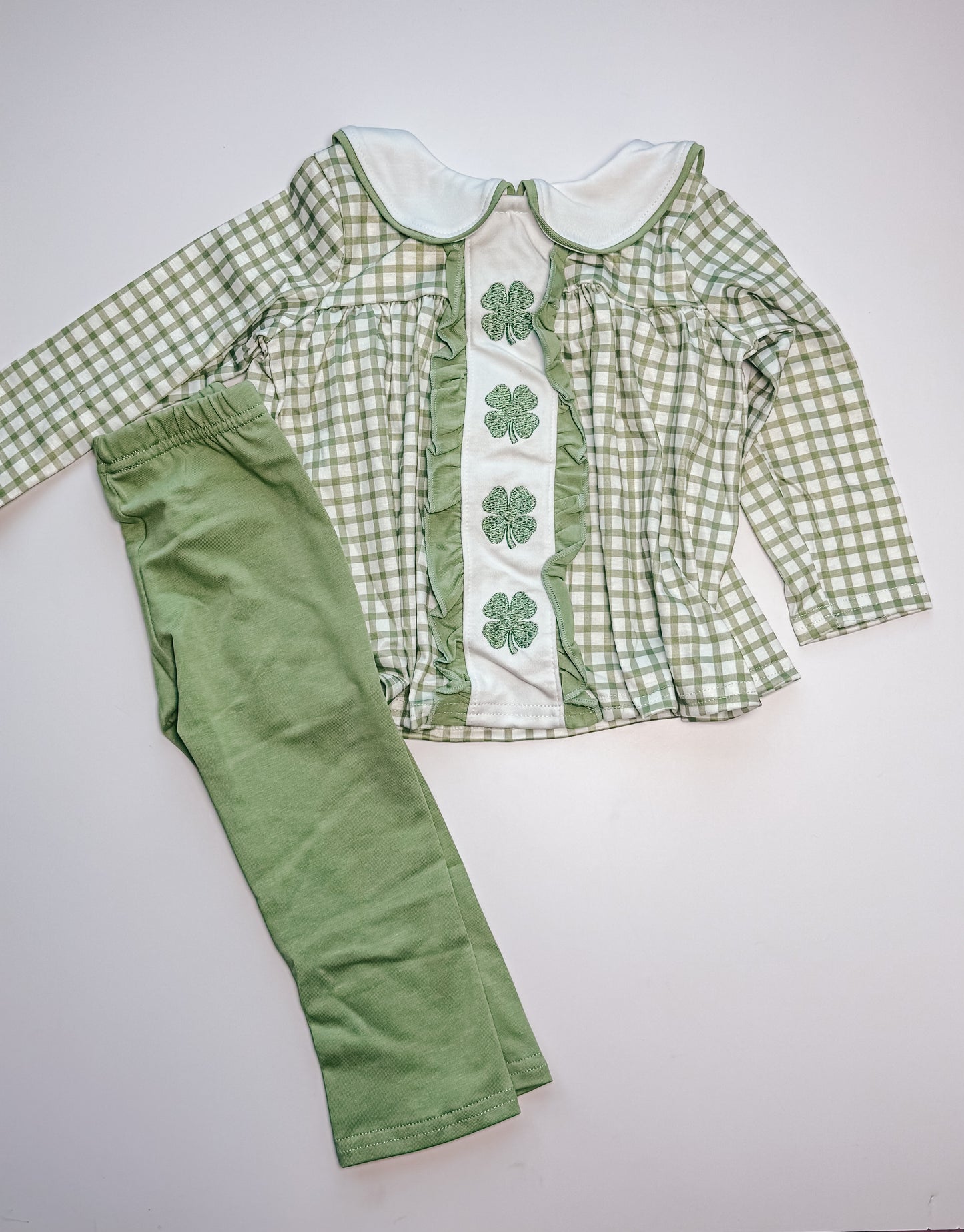 Shamrock ruffle set
