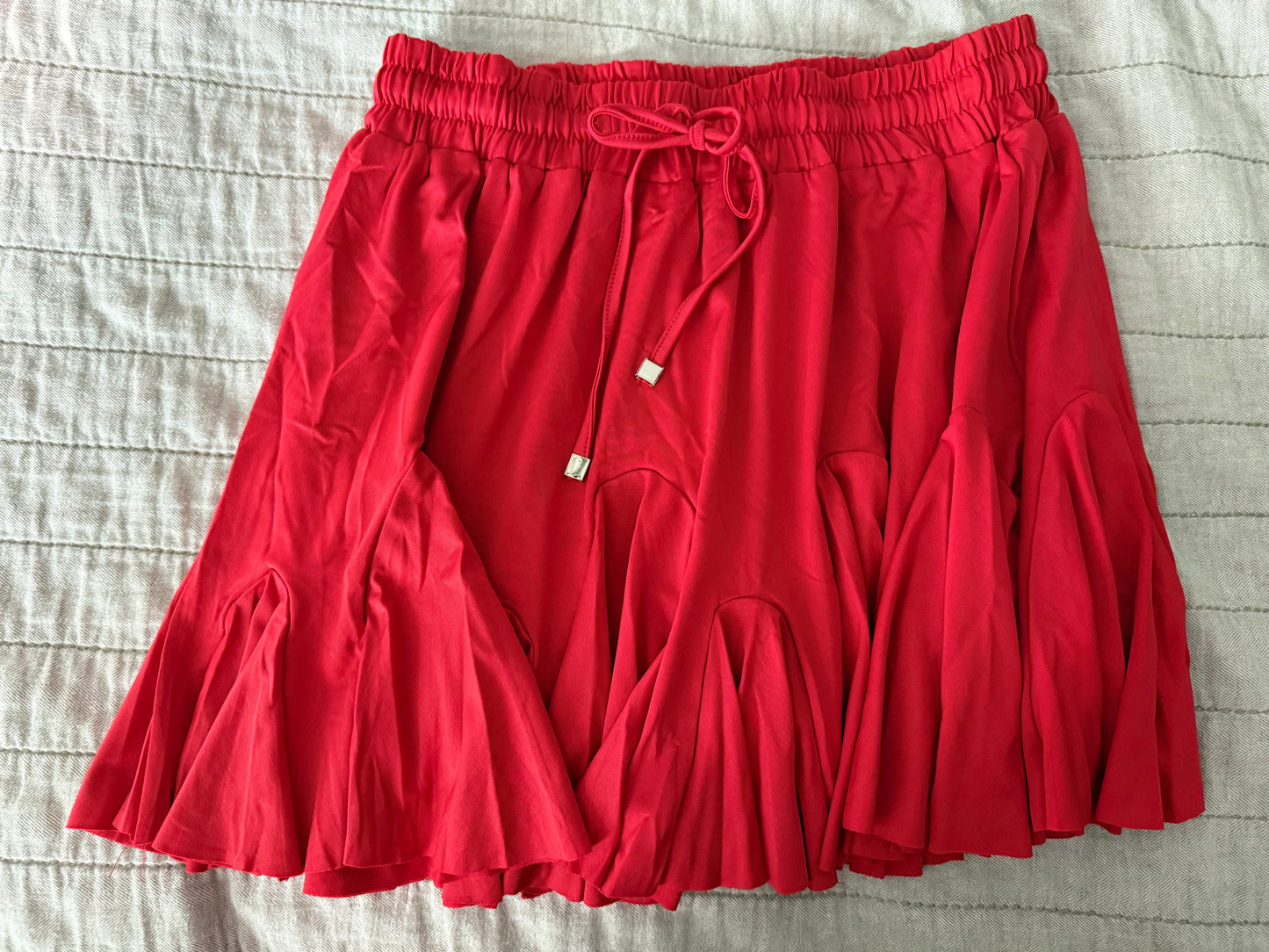 Red ruffled skort