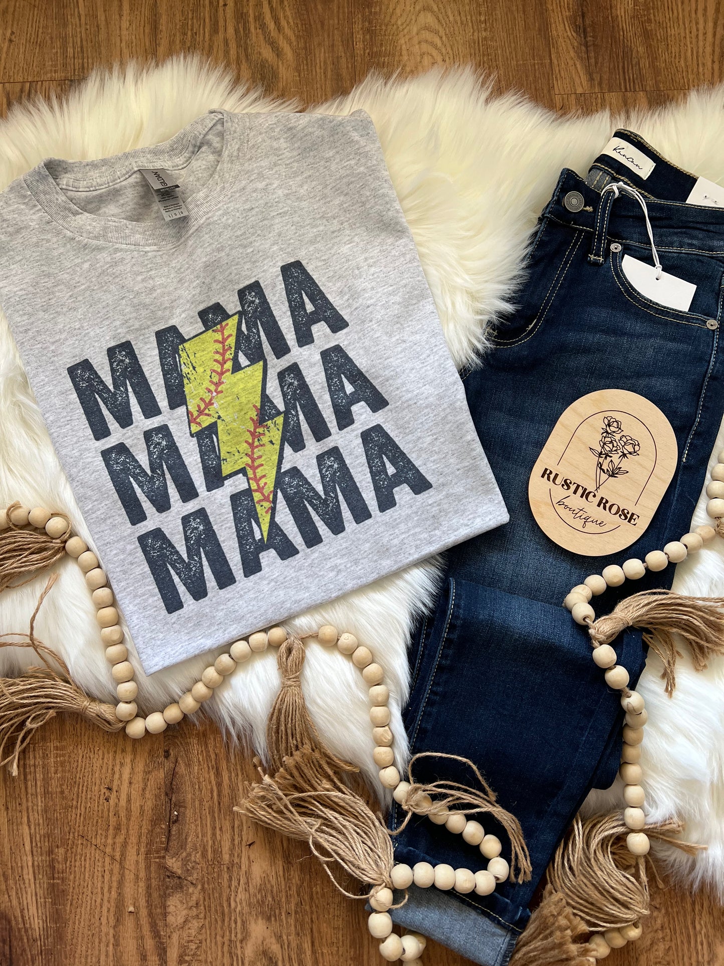 Bolt softball mama tee